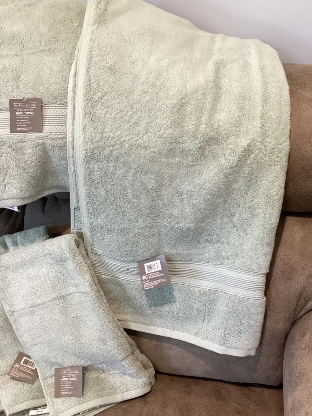 Berkley Jensen New Bath Towel set Light Sea foam green set 6